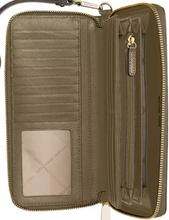 Load image into Gallery viewer, Michael Michael Kors Jet Set Travel Continental Wallet - Pistachio/Gold
