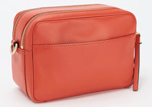Load image into Gallery viewer, RADLEY London Leather Alba Place Small Crossbody
